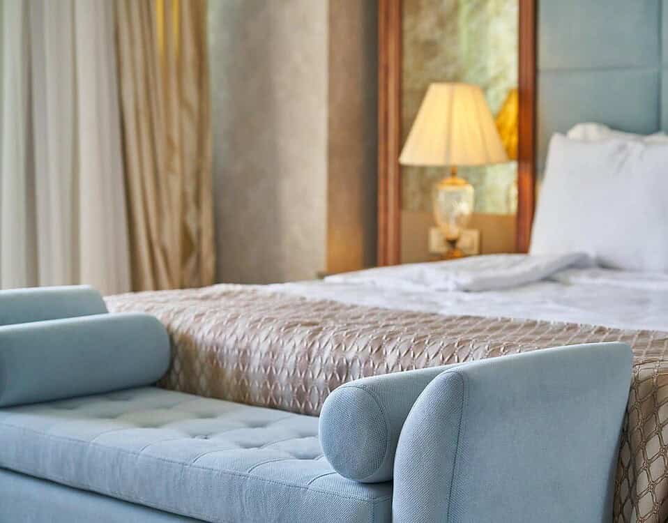 Mobilier hotelier realizat la comanda